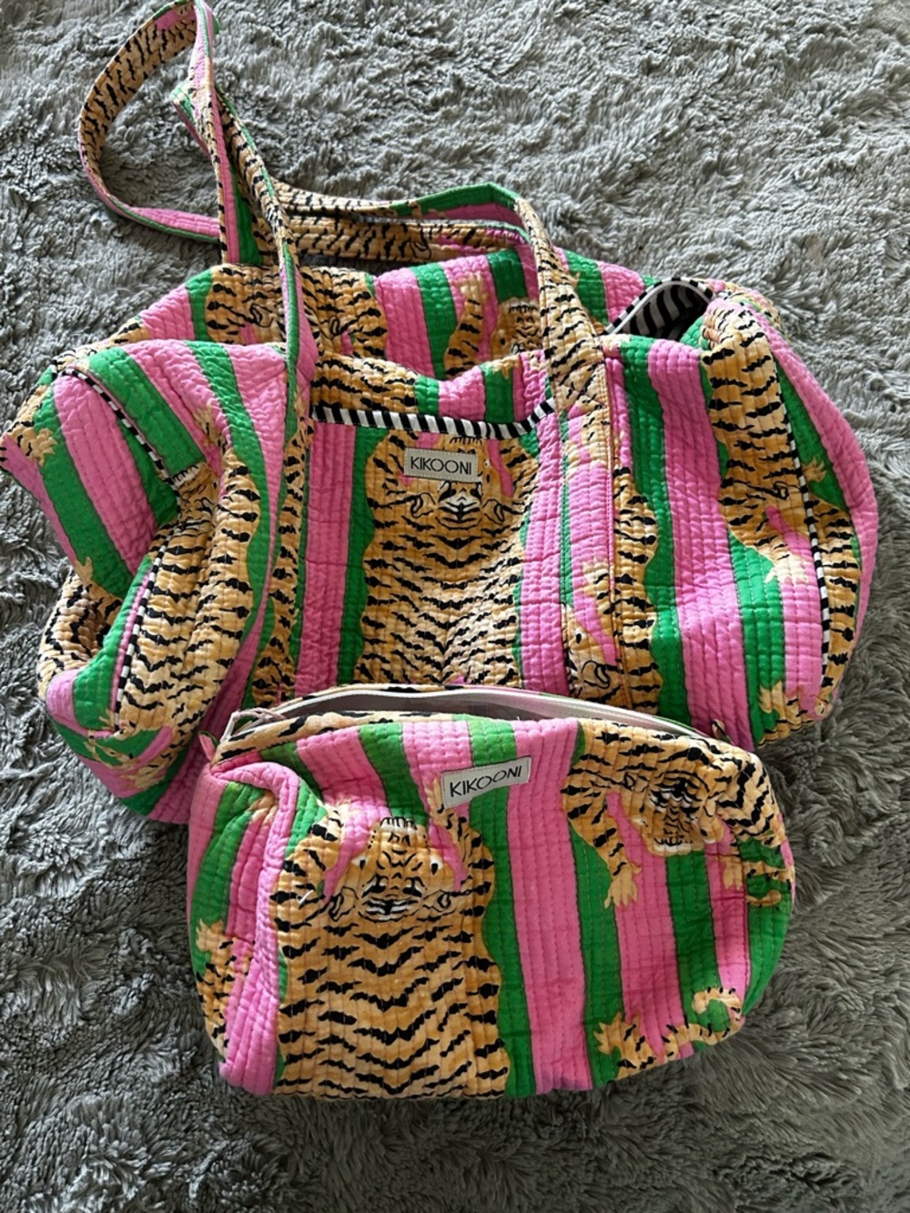 Kikooni Women's Striped Tiger Print Tote and Pouch - Pink & Green